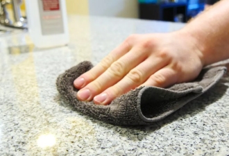 Granit tezgahı nasıl temizleyebiliriz?